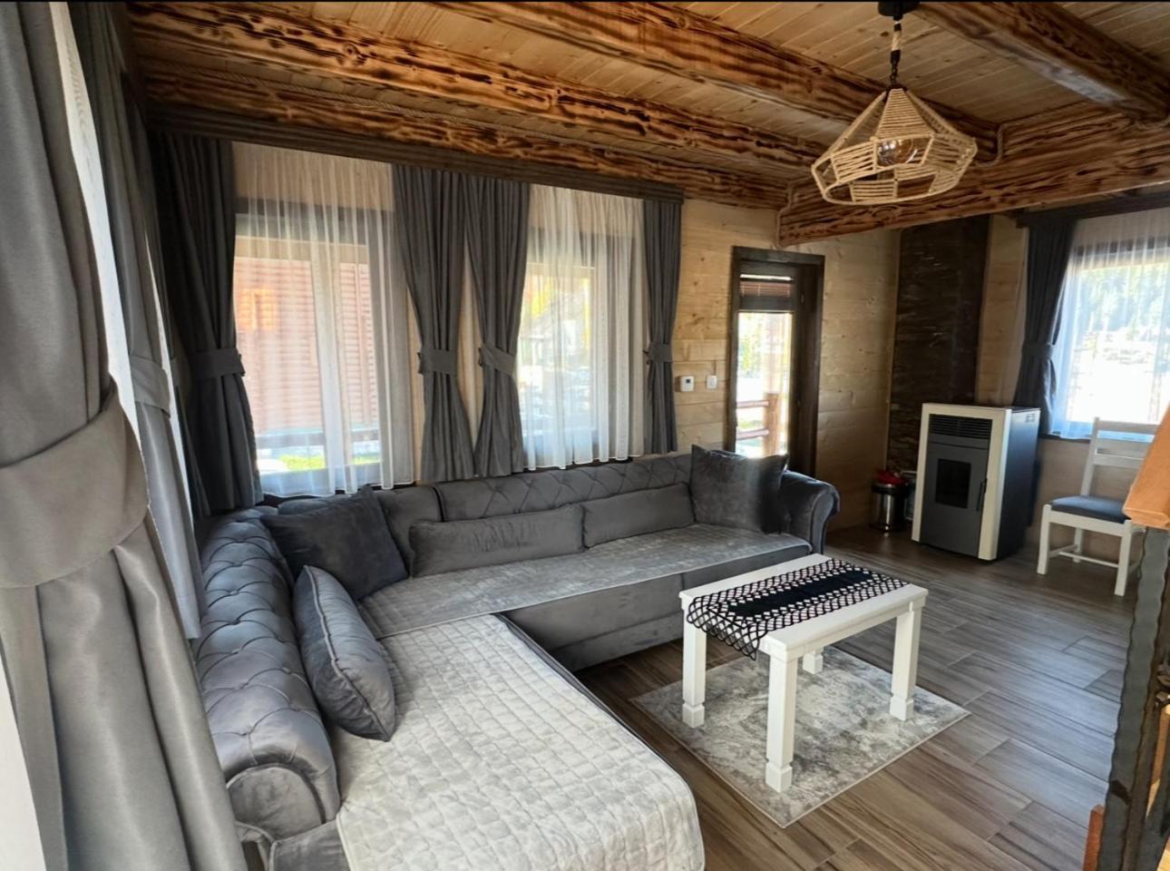 Zagrad Homes In Zabljak Buitenkant foto